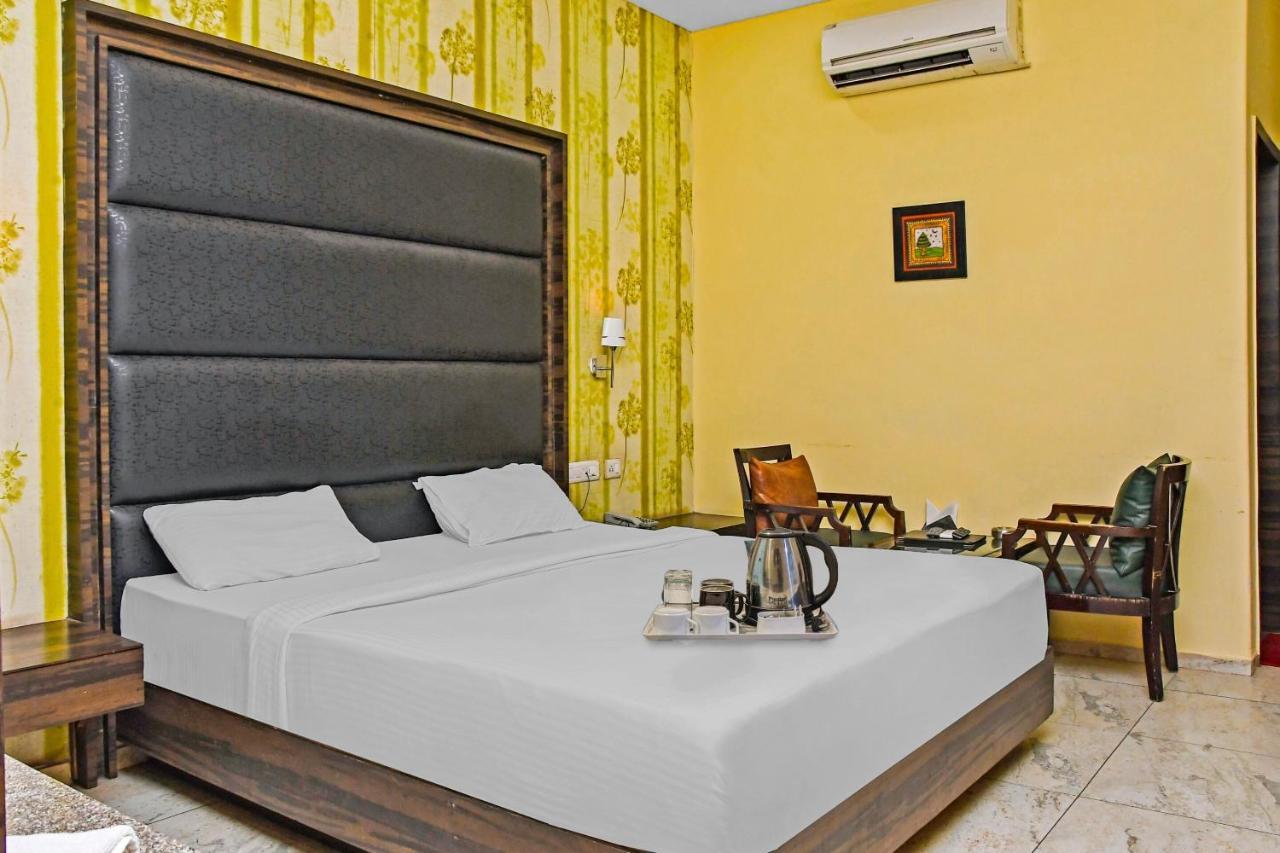 Bhilai Townhouse 900 Hotel Surya Palace מראה חיצוני תמונה