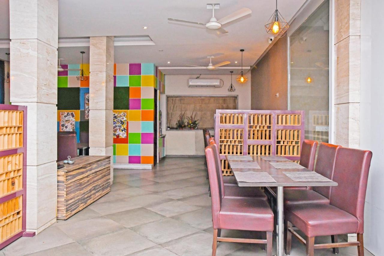 Bhilai Townhouse 900 Hotel Surya Palace מראה חיצוני תמונה