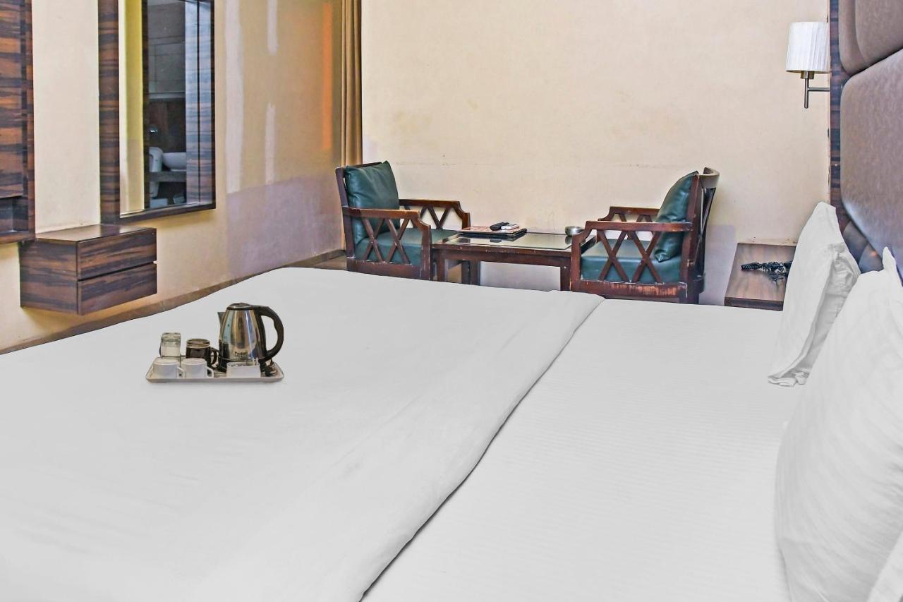 Bhilai Townhouse 900 Hotel Surya Palace מראה חיצוני תמונה